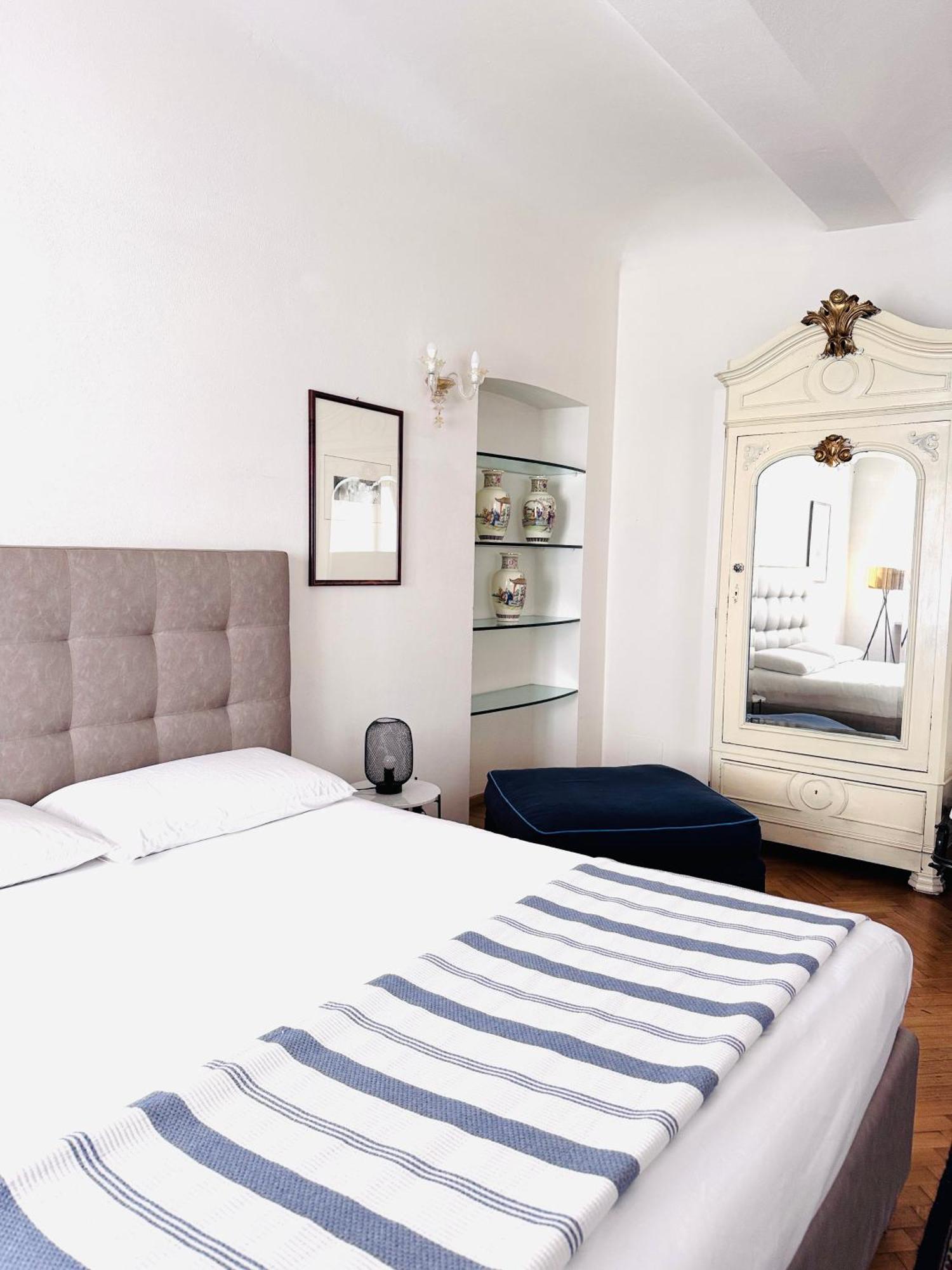Comecasa Alfieri Elegant Apartment Асті Екстер'єр фото